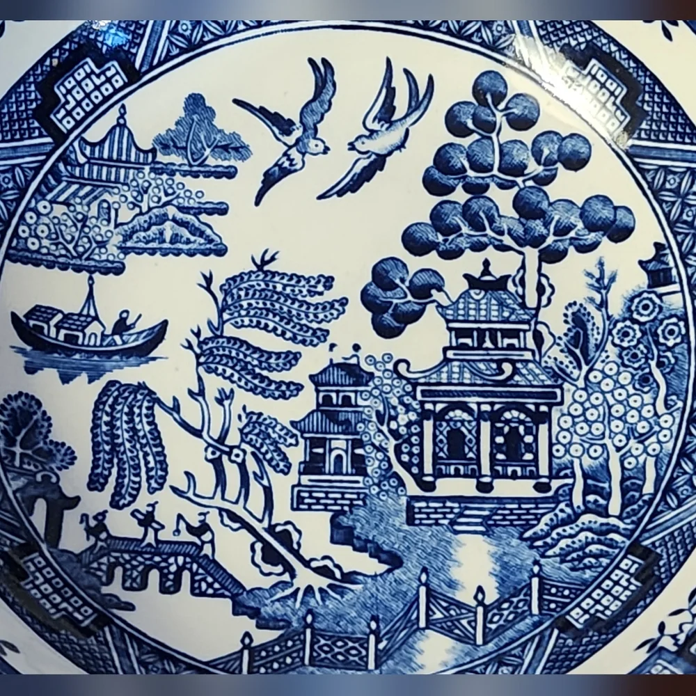 Churchill Blue Willow Pattern Bowl - Picture 2 of 6